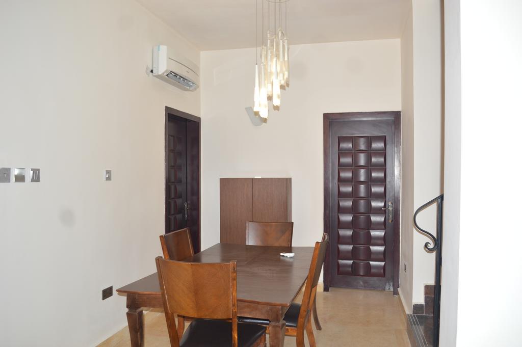 Greens Manor VI Lagos Bagian luar foto